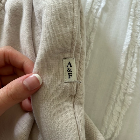 abercrombie kids Sweatpants // Size Girls 13/14 - Picture 3 of 4